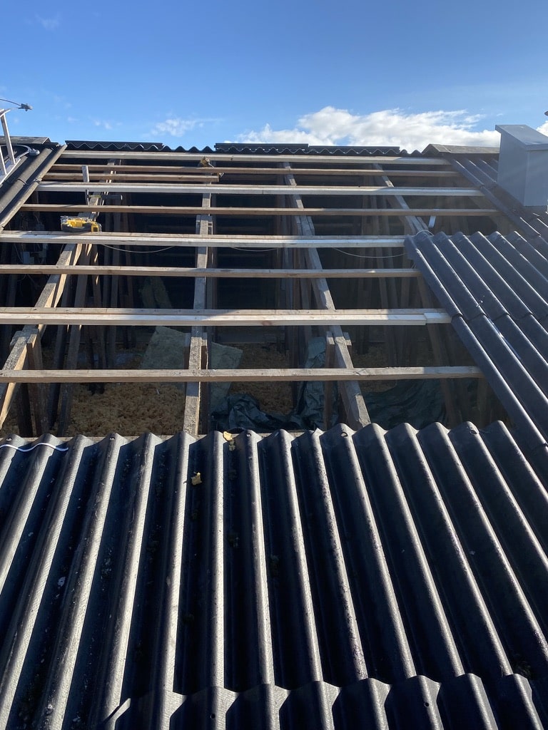 Reparation af  tag Brøndby